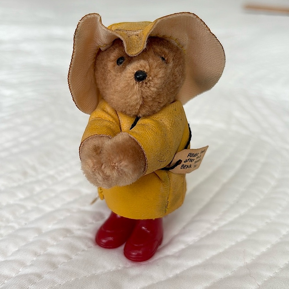 Paddington Bear Vintage Hugger Clip on Bear yellow rain slicker red boots Toy